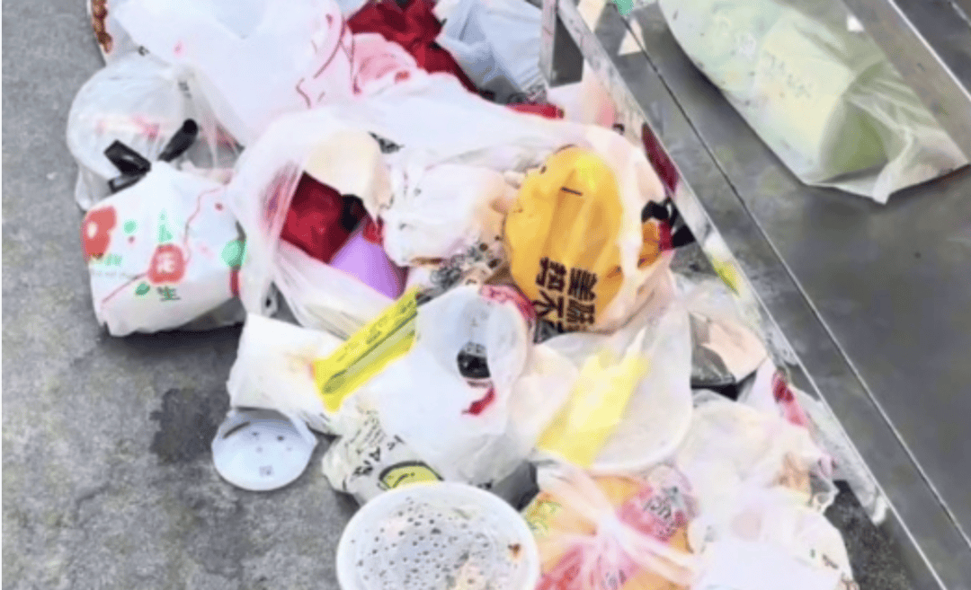 別讓外賣“滿減”成“浪費(fèi)”:宏鑫機(jī)械設(shè)備有限公司
