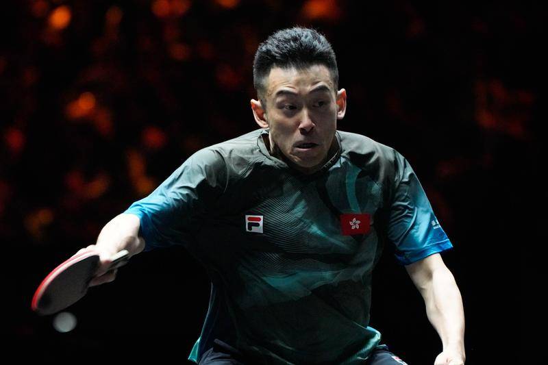 大心臟<strong></p>
<p>宏鑫機械設(shè)備有限公司
</strong>!陳顥樺被打0-11也不崩 幫助中國香港男團進決賽:宏鑫機械設(shè)備有限公司