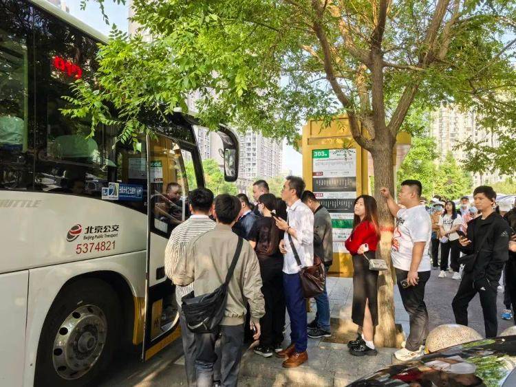 建議“公交老年卡高峰期禁用”，能解決問題嗎？:宏鑫機械設備有限公司
