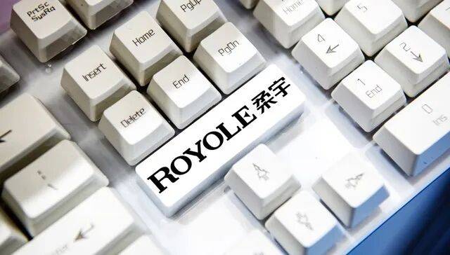 柔宇科技破產(chǎn)不到一年后<strong></p>
<p>宏鑫機(jī)械設(shè)備有限公司
</strong>，劉自鴻所持1.38億元股權(quán)被凍結(jié):宏鑫機(jī)械設(shè)備有限公司
