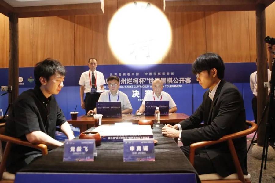 “抗申”成功首捧衢州爛柯杯冠軍，黨毅飛透露擒下申真谞的秘訣:宏鑫機(jī)械設(shè)備有限公司
