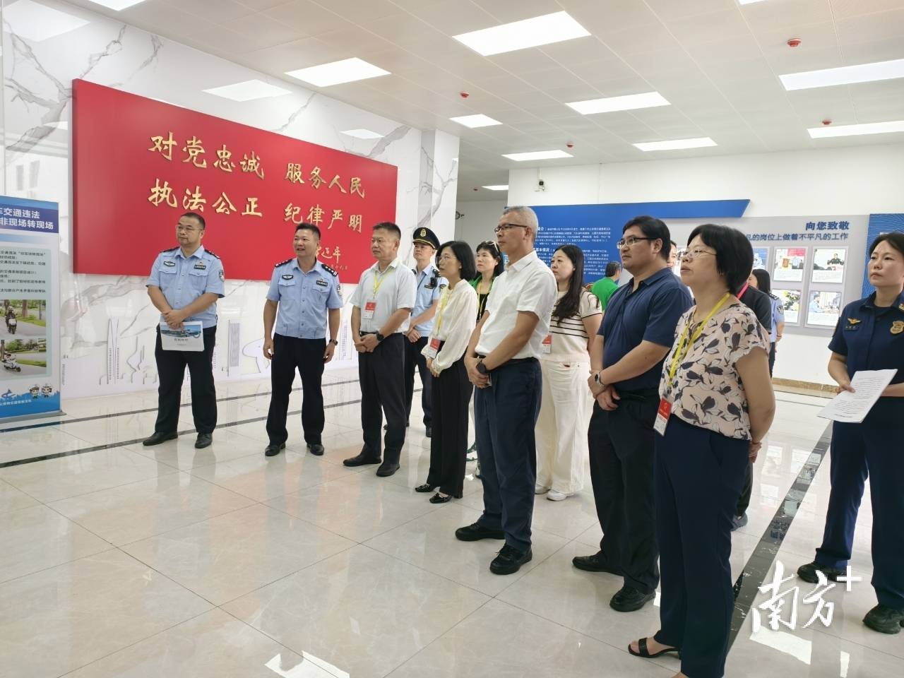 已上牌383萬輛<strong></p>
<p>宏鑫機械設備有限公司
</strong>！東莞人大推動電動自行車管理水平提升:宏鑫機械設備有限公司
