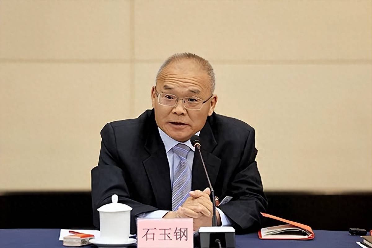 云南省委副書記石玉鋼<strong></p>
<p>宏鑫機(jī)械設(shè)備有限公司
</strong>，有新職:宏鑫機(jī)械設(shè)備有限公司
