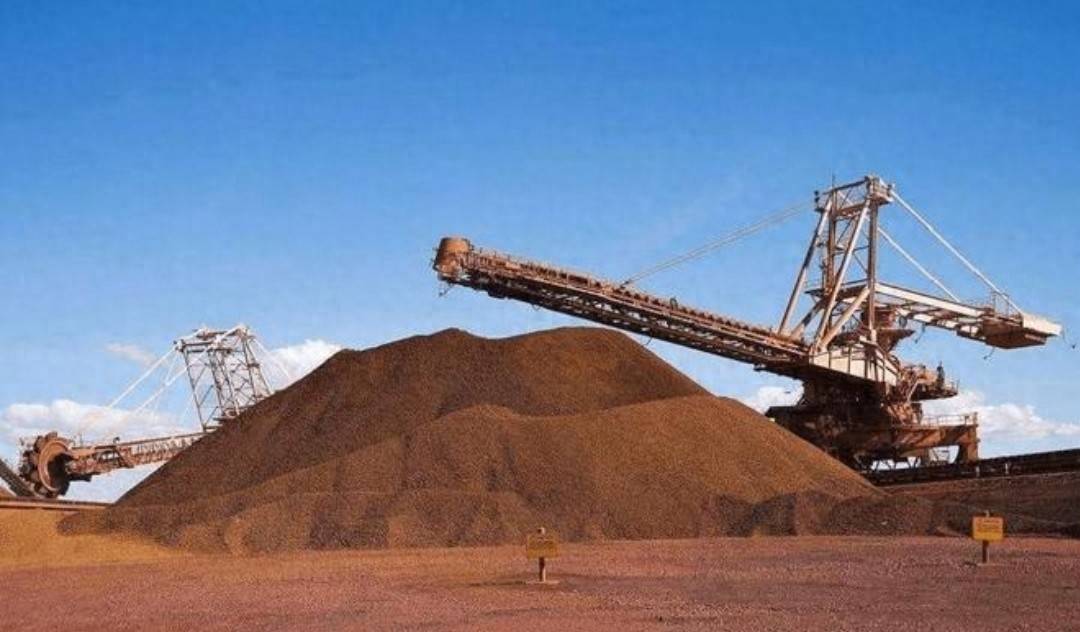 稀土卡脖子<strong></p>
<p>宏鑫機械設(shè)備有限公司
</strong>，美方軍工企業(yè)停擺！美財長喊話：開出取消關(guān)稅的條件，美農(nóng)戶輸慘了:宏鑫機械設(shè)備有限公司
