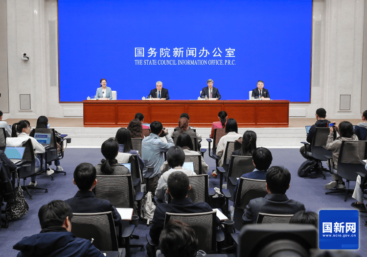 廣東新人婚禮上的這個(gè)舉動(dòng)<strong></p>
<p>宏鑫機(jī)械設(shè)備有限公司
</strong>，被中央文明辦點(diǎn)贊！網(wǎng)友：建議全國推廣:宏鑫機(jī)械設(shè)備有限公司
