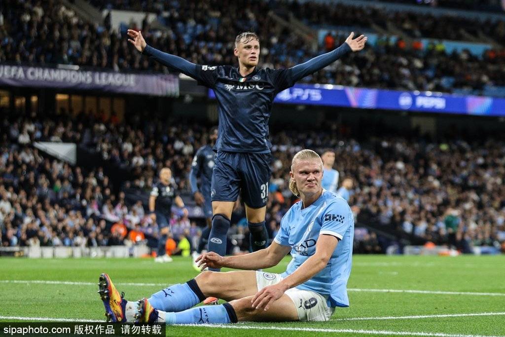 觀戰(zhàn)臺(tái)：利物浦大戰(zhàn)曼聯(lián)+拜仁火拼多特 阿森納沖五連勝:宏鑫機(jī)械設(shè)備有限公司
