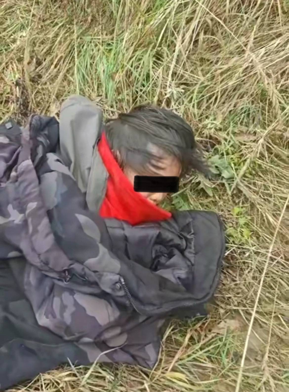 終于放心了！遼寧4歲女童走失2天后被找到<strong></p>
<p>宏鑫機(jī)械設(shè)備有限公司
</strong>，救援隊(duì)：十公里外山溝找到，狀態(tài)還好:宏鑫機(jī)械設(shè)備有限公司
