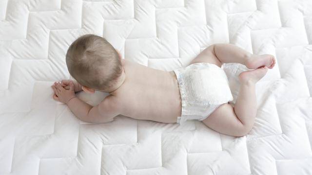 70后學(xué)霸夫妻非洲賣紙尿褲，年收入32億元，沖刺港股IPO:宏鑫機(jī)械設(shè)備有限公司
