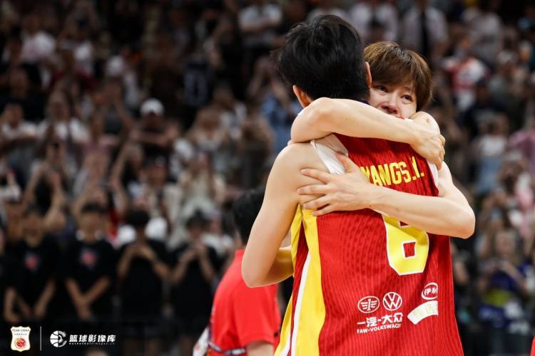 經(jīng)紀(jì)公司:楊力維與楊舒予父親因病去世 享年59歲:宏鑫機(jī)械設(shè)備有限公司