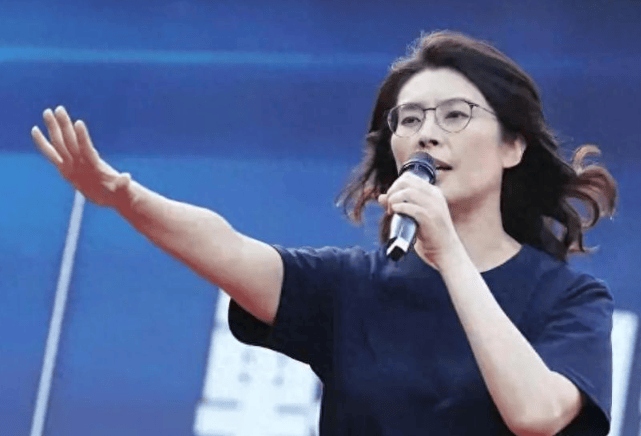 藍(lán)營(yíng)全線倒向鄭麗文？馬英九暗助、洪秀柱力挺<strong></p>
<p>宏鑫機(jī)械設(shè)備有限公司
</strong>，羅智強(qiáng)承諾當(dāng)選率團(tuán)訪陸，事情果然不簡(jiǎn)單:宏鑫機(jī)械設(shè)備有限公司
