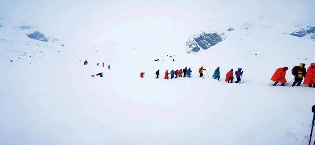 一年死亡近百人，他們?yōu)槭裁催€要去？:宏鑫機(jī)械設(shè)備有限公司
