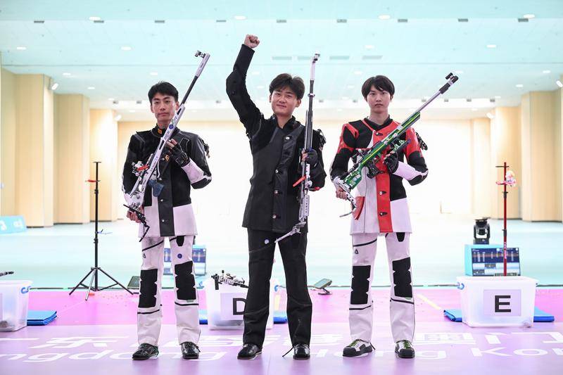 碾壓級優(yōu)勢奪金<strong></p>
<p>宏鑫機械設(shè)備有限公司
</strong>！“梗王”劉宇坤：我就是來破紀(jì)錄的！:宏鑫機械設(shè)備有限公司
