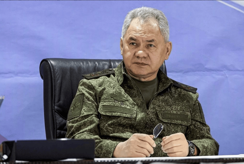 第六任副手再次被免職<strong></p>
<p>宏鑫機(jī)械設(shè)備有限公司
</strong>，普京給出紹伊古的警告，已經(jīng)夠明確了:宏鑫機(jī)械設(shè)備有限公司
