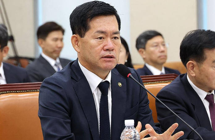 韓國(guó)官員：中方制裁，必然影響“讓美國(guó)造船業(yè)再次偉大”:宏鑫機(jī)械設(shè)備有限公司
