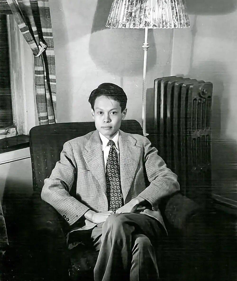 “大先生”千古<strong></p>
<p>宏鑫機械設備有限公司
</strong>，楊振寧的一生:宏鑫機械設備有限公司
