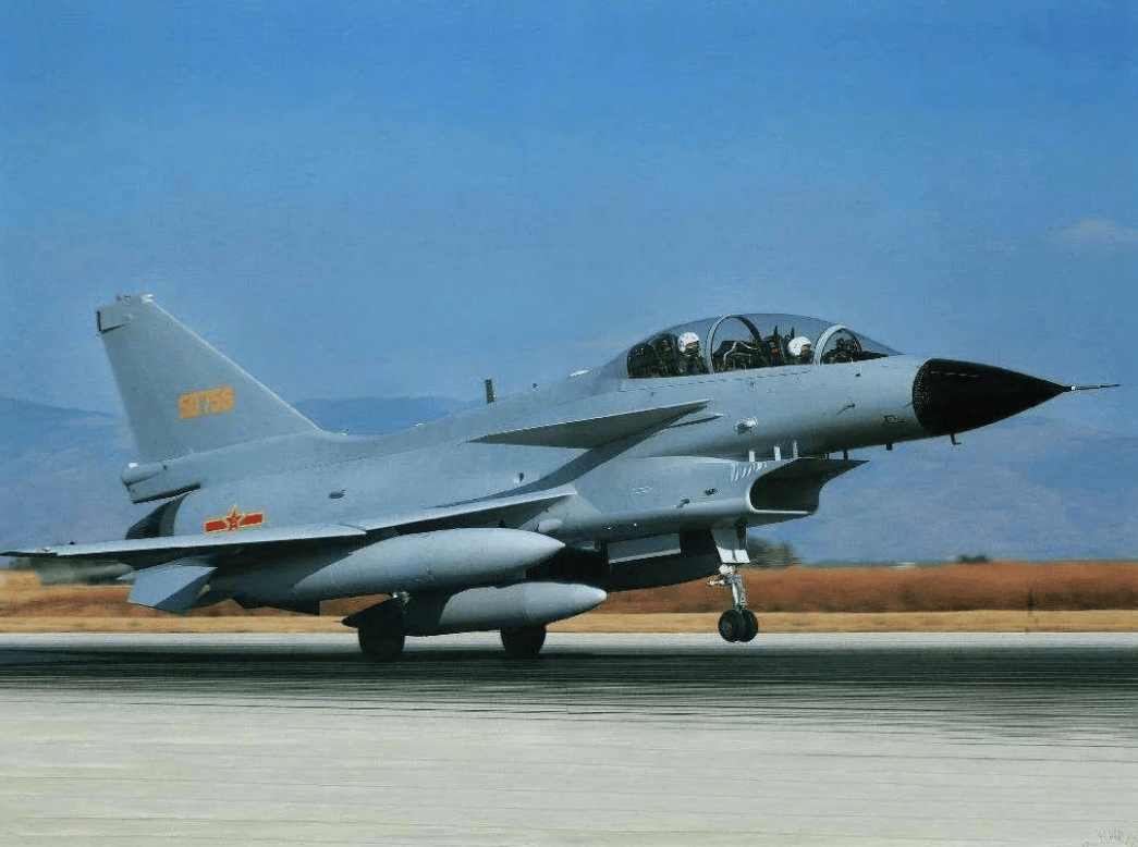 非洲上空<strong></p>
<p>宏鑫機械設備有限公司
</strong>，中國攻勢空軍出場，殲-10C萬里跨越，多國對華開放領空:宏鑫機械設備有限公司
