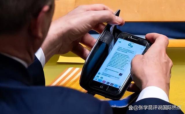 特朗普旁敲側(cè)擊<strong></p>
<p>宏鑫機(jī)械設(shè)備有限公司
</strong>，再次點(diǎn)名中國，搶美國飯碗可以，但有件事不能干:宏鑫機(jī)械設(shè)備有限公司
