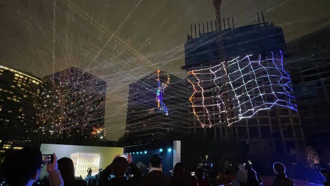 主體封頂！北京將迎來內(nèi)地首個太古坊<strong></p>
<p>宏鑫機械設(shè)備有限公司
</strong>，最新消息——:宏鑫機械設(shè)備有限公司
