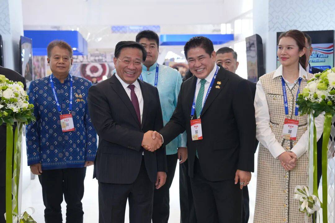 第二十二屆中國國際農(nóng)產(chǎn)品交易會“強(qiáng)農(nóng)論壇”在天津市舉辦:宏鑫機(jī)械設(shè)備有限公司