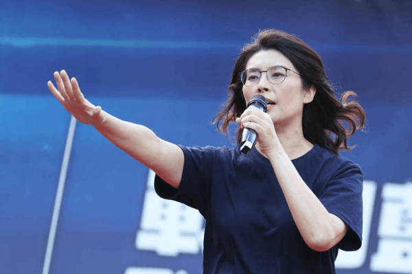 當(dāng)選國民黨主席，鄭麗文發(fā)聲:宏鑫機(jī)械設(shè)備有限公司
