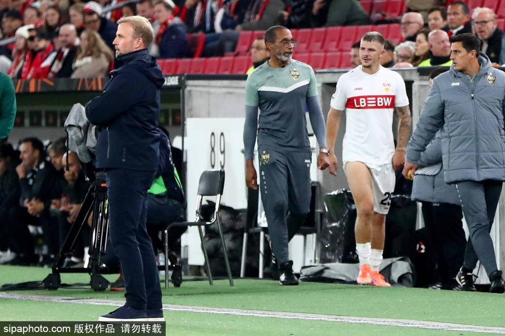 浙江2-2泰山：數(shù)據(jù)背后的戰(zhàn)術較量與球員故事:宏鑫機械設備有限公司
