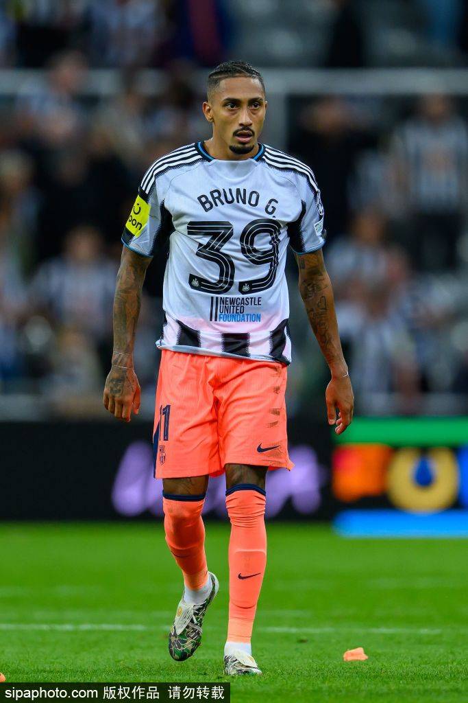 38歲活成BUG！梅西三射一傳打崩對手，53場50球破紀(jì)錄，3大獎穩(wěn)了:宏鑫機(jī)械設(shè)備有限公司
