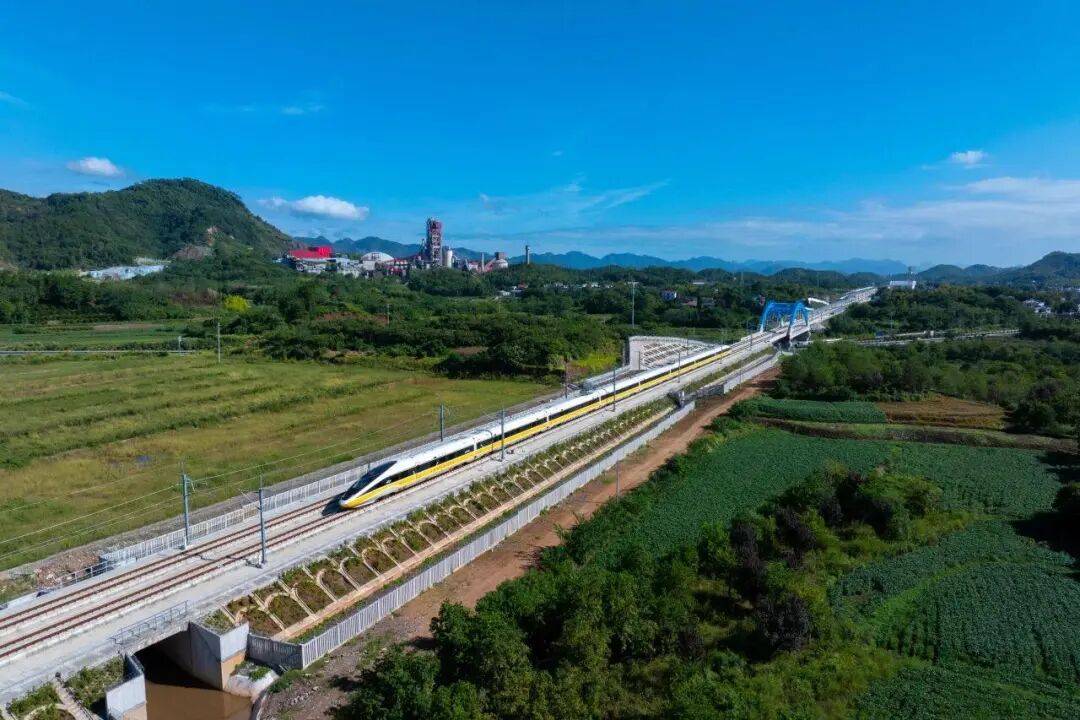 時速385公里！杭州重要高鐵<strong></p>
<p>宏鑫機械設備有限公司
</strong>，迎來好消息:宏鑫機械設備有限公司
