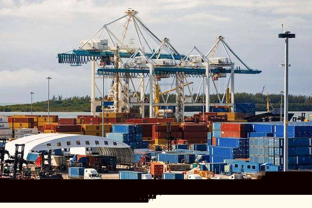 對(duì)華征稅500%！美國(guó)就差臨門一腳<strong></p>
<p>宏鑫機(jī)械設(shè)備有限公司
</strong>，突然發(fā)現(xiàn)中國(guó)還把著一個(gè)命門:宏鑫機(jī)械設(shè)備有限公司
