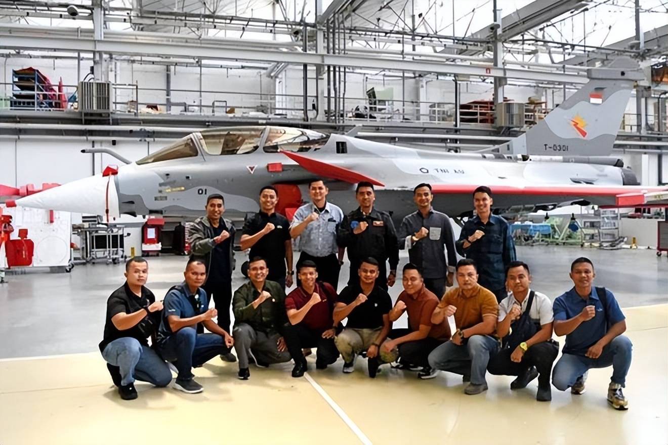 殲10含金量大漲！美媒：印尼總統(tǒng)訪遍五大國(guó)<strong></p>
<p>宏鑫機(jī)械設(shè)備有限公司
</strong>，最終官宣中國(guó)造戰(zhàn)機(jī):宏鑫機(jī)械設(shè)備有限公司
