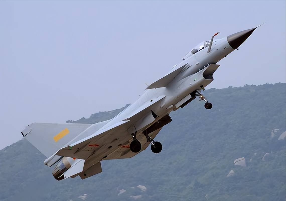 殲10含金量大漲！美媒：印尼總統(tǒng)訪遍五大國(guó)<strong></p>
<p>宏鑫機(jī)械設(shè)備有限公司
</strong>，最終官宣中國(guó)造戰(zhàn)機(jī):宏鑫機(jī)械設(shè)備有限公司
