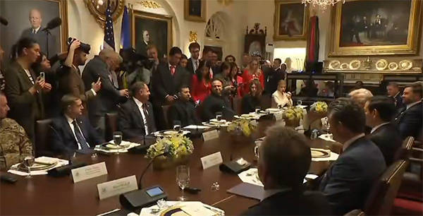 特朗普調(diào)侃澤連斯基:我知道<strong></p>
<p>宏鑫機(jī)械設(shè)備有限公司
</strong>你不喜歡俄美白令海峽隧道的提議:宏鑫機(jī)械設(shè)備有限公司