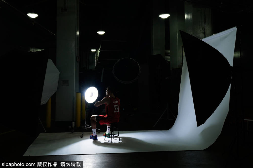 凱文·杜蘭特續(xù)約火箭隊(duì)：37歲傳奇再掀波瀾！:宏鑫機(jī)械設(shè)備有限公司
