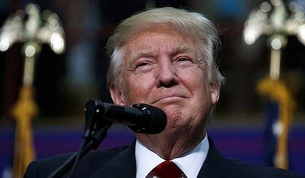 攻守移位了！眼見(jiàn)特朗普出盡“爛牌”，背后大佬坐不住了，下定決心親自出馬向中方交底:宏鑫機(jī)械設(shè)備有限公司
