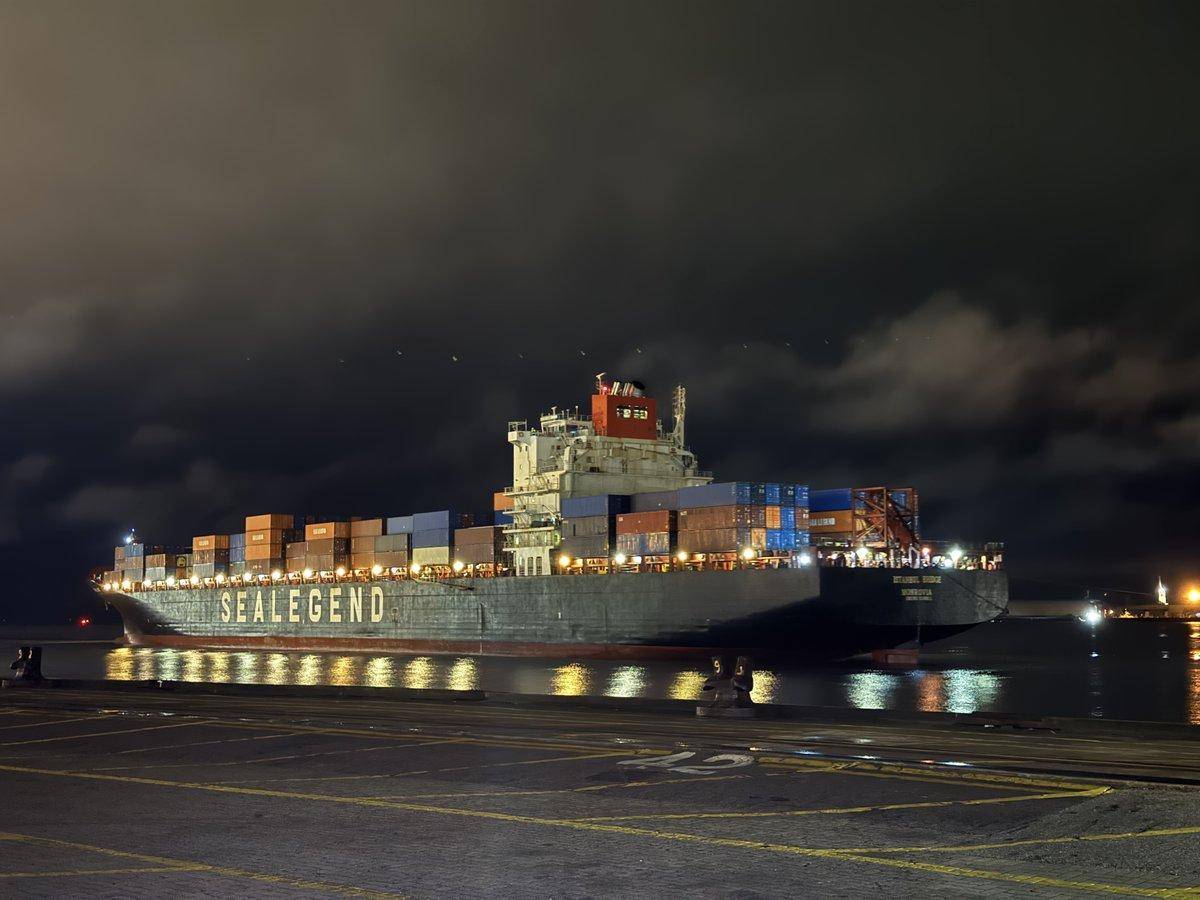 誰敢重演銀河號事件？美媒：中國貨船走了北極航線<strong></p>
<p>宏鑫機械設(shè)備有限公司
</strong>，徹底避開美軍:宏鑫機械設(shè)備有限公司
