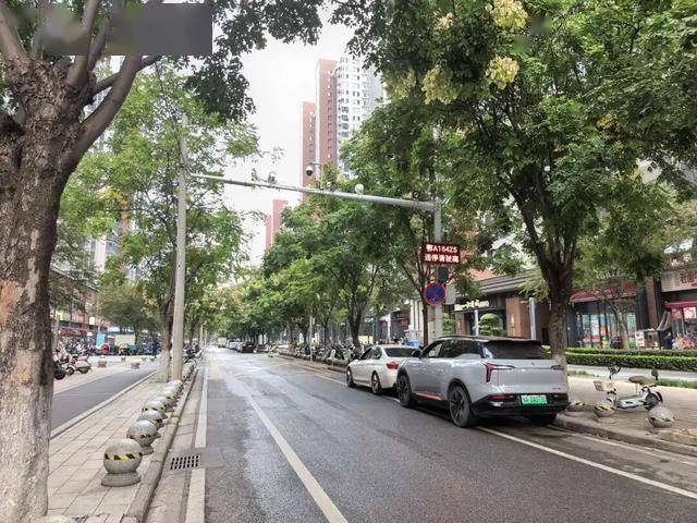 武漢多個(gè)小區(qū)接連宣布：免費(fèi)對(duì)外開(kāi)放<strong></p>
<p>宏鑫機(jī)械設(shè)備有限公司
</strong>！:宏鑫機(jī)械設(shè)備有限公司
