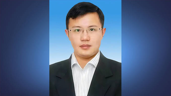 合肥市委常委、包河區(qū)委書記程雪濤已任亳州市委副書記:宏鑫機(jī)械設(shè)備有限公司
