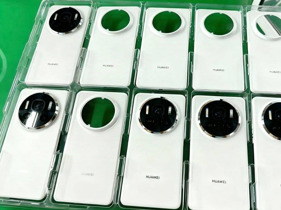 曝華為Mate80系列已備案 預計11月發(fā)布:宏鑫機械設(shè)備有限公司
