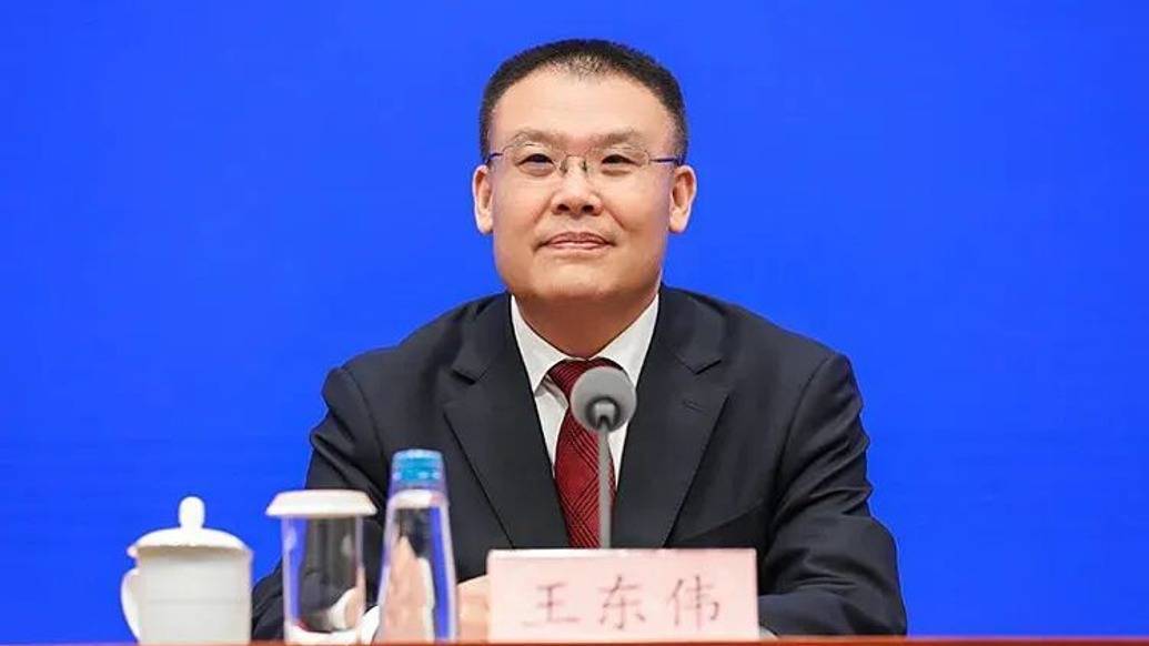 新任安徽省委常委王東偉已任省政府黨組副書記:宏鑫機械設備有限公司
