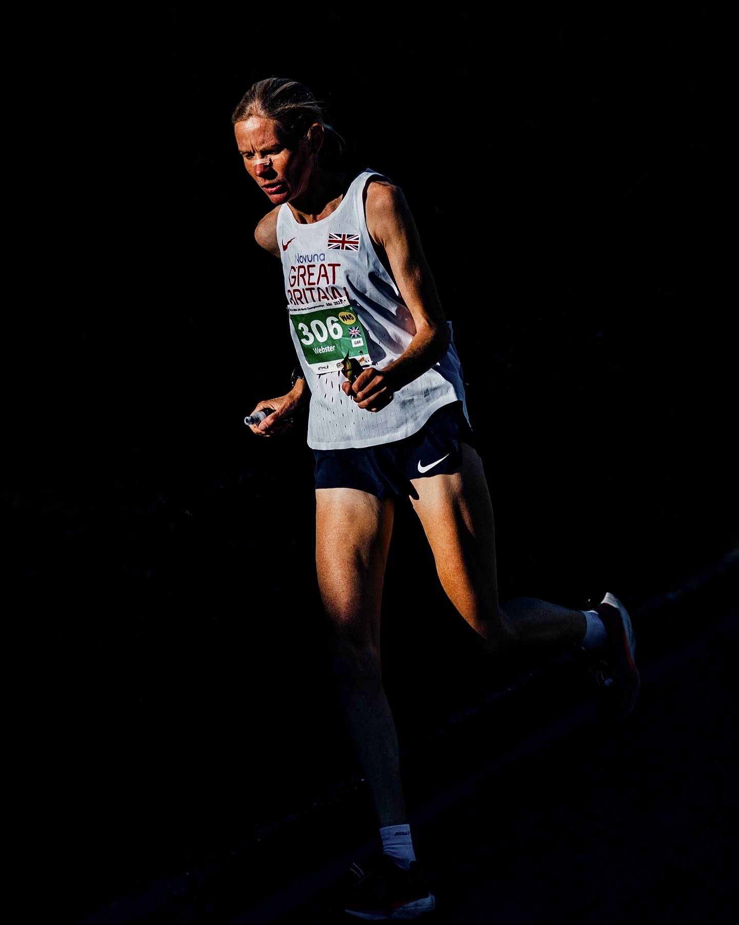 24小時(shí)狂奔278.622公里<strong></p>
<p>宏鑫機(jī)械設(shè)備有限公司
</strong>！ 46歲女將打破女子24小時(shí)超馬世界紀(jì)錄:宏鑫機(jī)械設(shè)備有限公司
