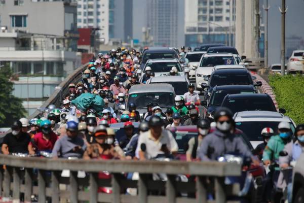 越南河內(nèi)將逐步禁止燃油摩托車，日本寫信警告：可能導(dǎo)致大量工人失業(yè):宏鑫機(jī)械設(shè)備有限公司
