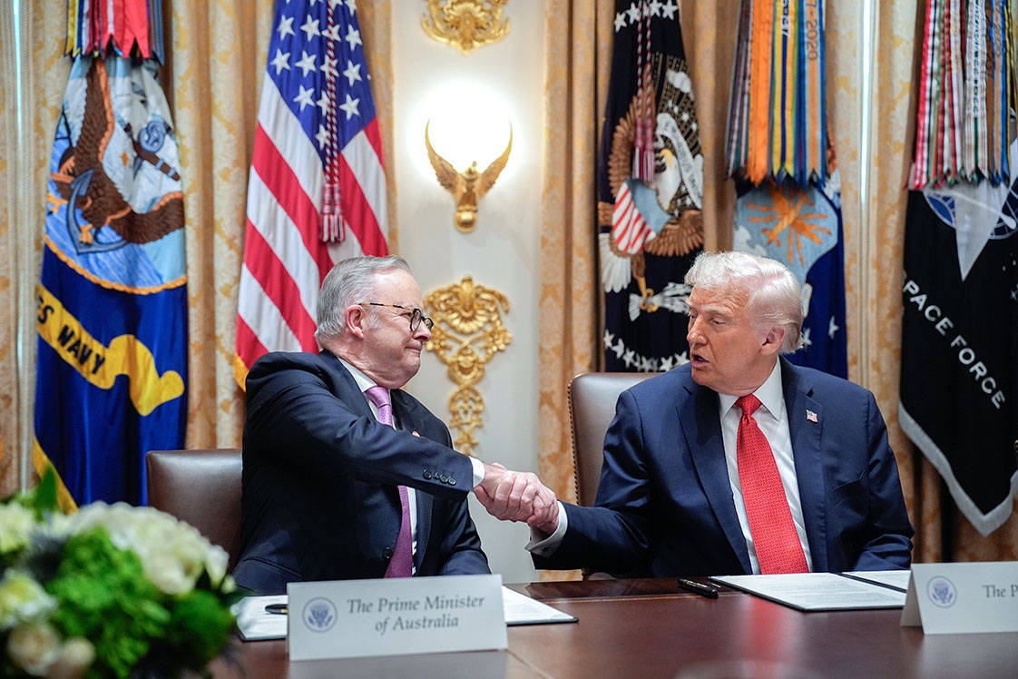 美澳簽協(xié)議，特朗普夸口：一年后將有好多稀土，都用不完:宏鑫機(jī)械設(shè)備有限公司
