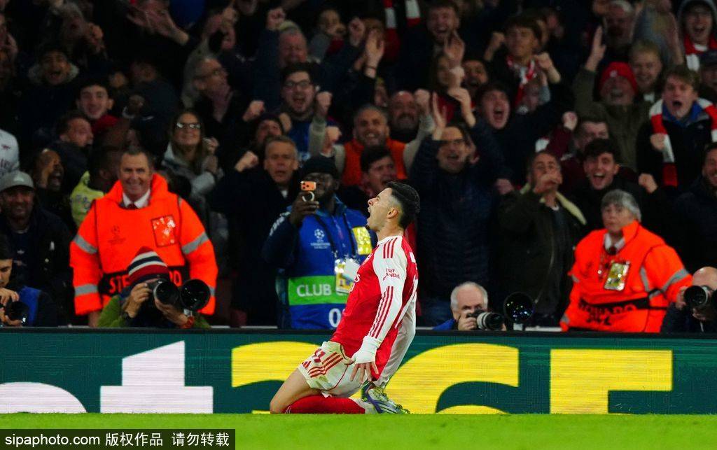 歐冠-約克雷斯雙響 阿森納13分鐘4球4-0馬競豪取3連勝:宏鑫機(jī)械設(shè)備有限公司
