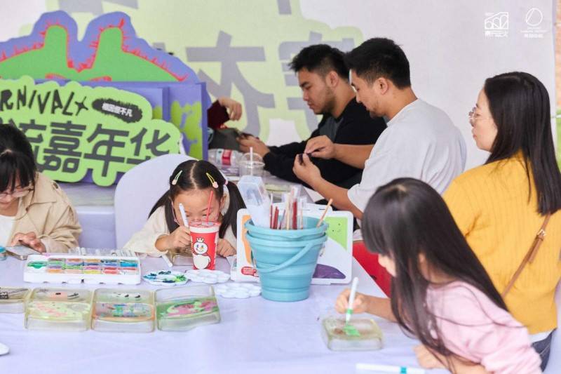 一場(chǎng)城市級(jí)先鋒潮流聚會(huì)<strong></p>
<p>宏鑫機(jī)械設(shè)備有限公司
</strong>！2025東郊記憶潮流嘉年華圓滿(mǎn)收官！:宏鑫機(jī)械設(shè)備有限公司
