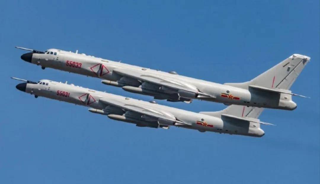 軍迷熱議<strong></p>
<p>宏鑫機(jī)械設(shè)備有限公司
</strong>！《艦載武器》曝光四發(fā)轟-6改進(jìn)方案：航程14000公里？:宏鑫機(jī)械設(shè)備有限公司
