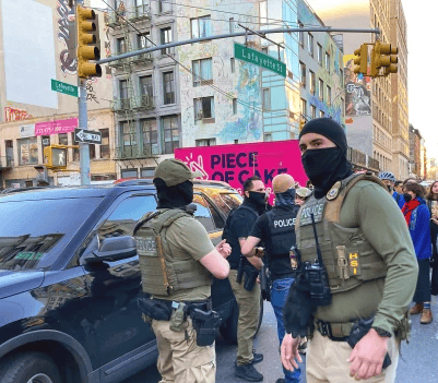 美聯(lián)邦政府在紐約曼哈頓展開移民執(zhí)法行動(dòng) 拘留多人:宏鑫機(jī)械設(shè)備有限公司
